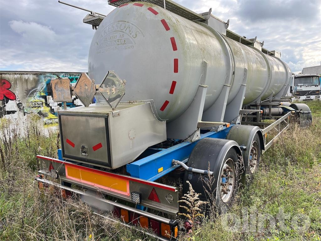 OBAS ADR 22-1 - Tartályos pótkocsi: 5 kép. OBAS ADR 22-1 - Tartályos pótkocsi: 5 kép.