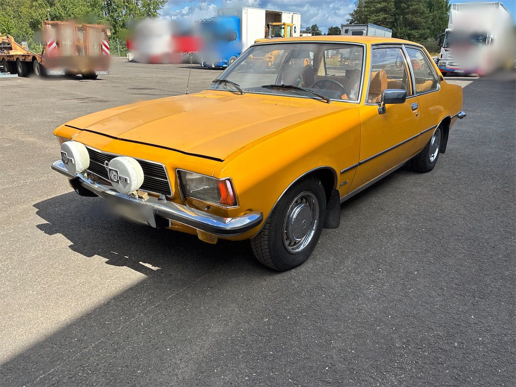 OPEL REKORD 018285 - Autó: 1 kép. OPEL REKORD 018285 - Autó: 1 kép.