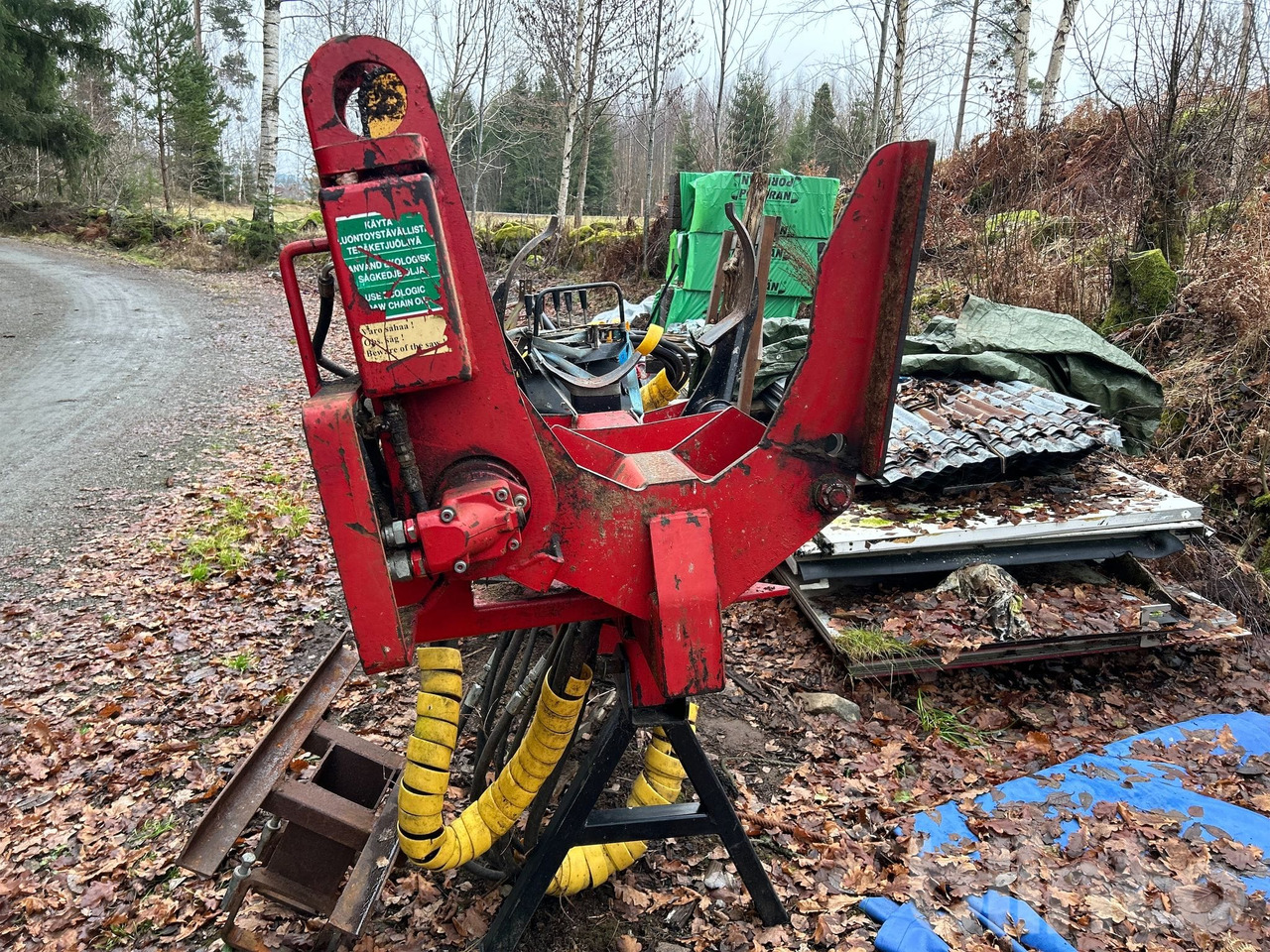 Patu - Erdészeti fej: 3 kép. Patu - Erdészeti fej: 3 kép.