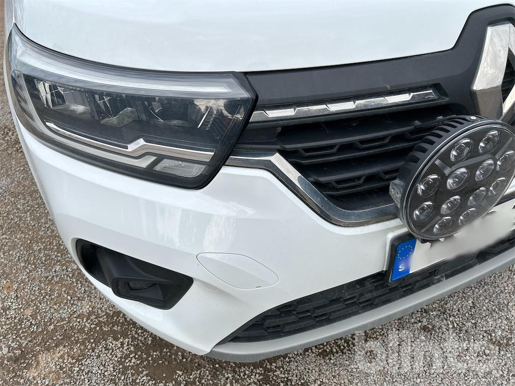 Kis furgon RENAULT KANGOO 1.5 Blue dCi: 24 kép.
