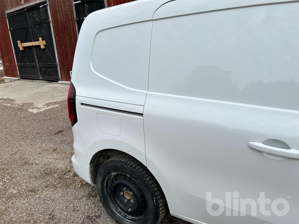 Kis furgon RENAULT KANGOO 1.5 Blue dCi: 38 kép.