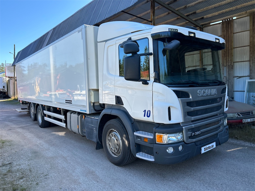 SCANIA P320LB6X2*4MNB - Hőszigetelt teherautó: 1 kép. SCANIA P320LB6X2*4MNB - Hőszigetelt teherautó: 1 kép.