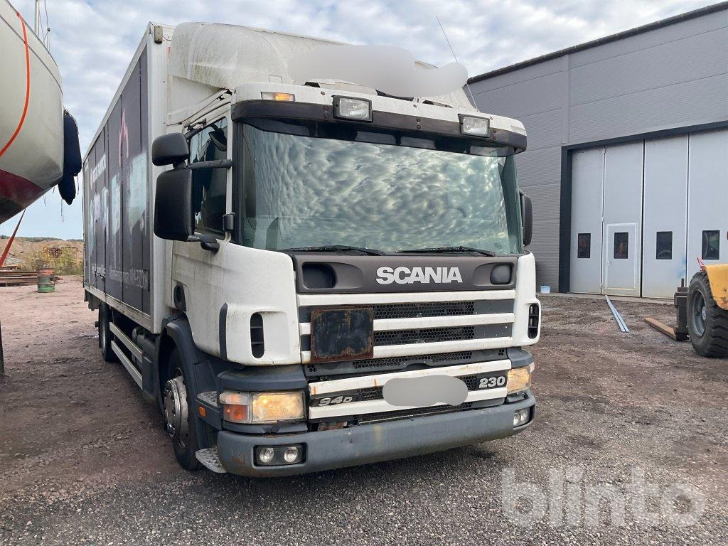 SCANIA P94DB4X2LB230 - Dobozos felépítményű teherautó: 2 kép. SCANIA P94DB4X2LB230 - Dobozos felépítményű teherautó: 2 kép.