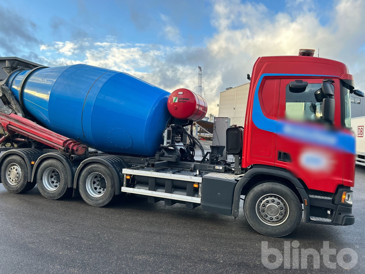 SCANIA R410B 8x4 Betongbil med Lastväxlare CNG Gas - Betonmixer: 2 kép. SCANIA R410B 8x4 Betongbil med Lastväxlare CNG Gas - Betonmixer: 2 kép.
