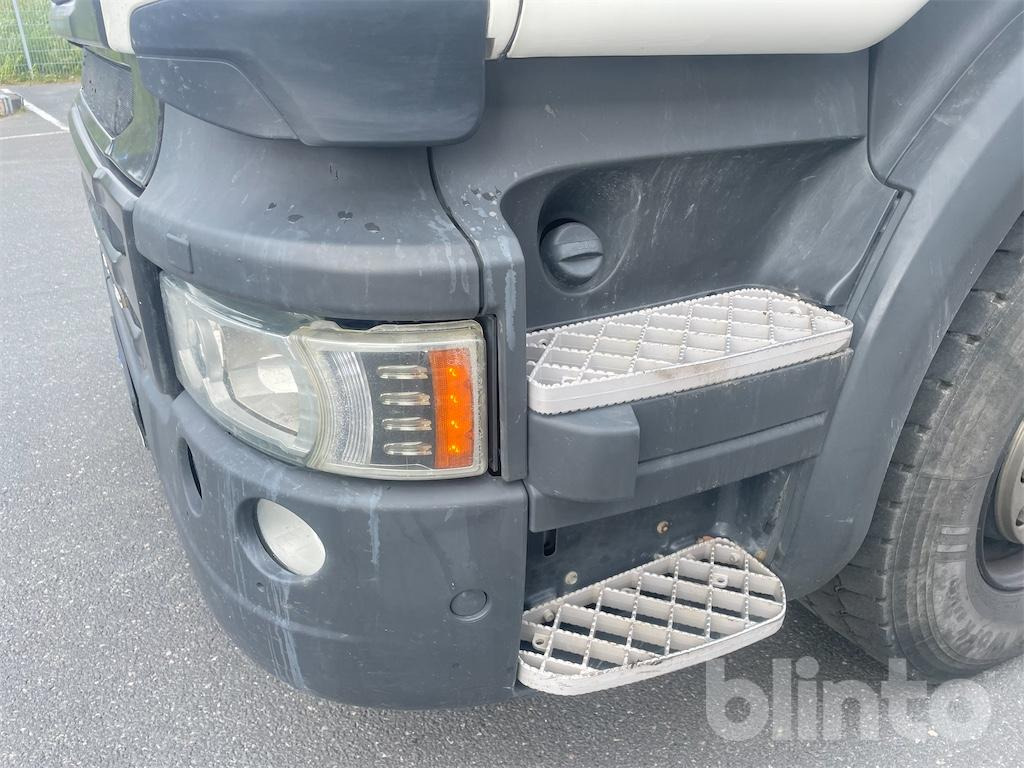 SCANIA R490LB8X4*4HNA - Horgos rakodó teherautó: 5 kép. SCANIA R490LB8X4*4HNA - Horgos rakodó teherautó: 5 kép.