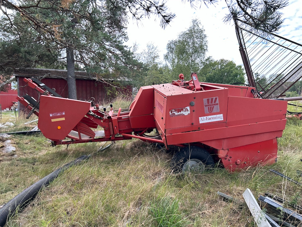 Samt balvagn / Welger AP 630 - Bálázó: 4 kép. Samt balvagn / Welger AP 630 - Bálázó: 4 kép.