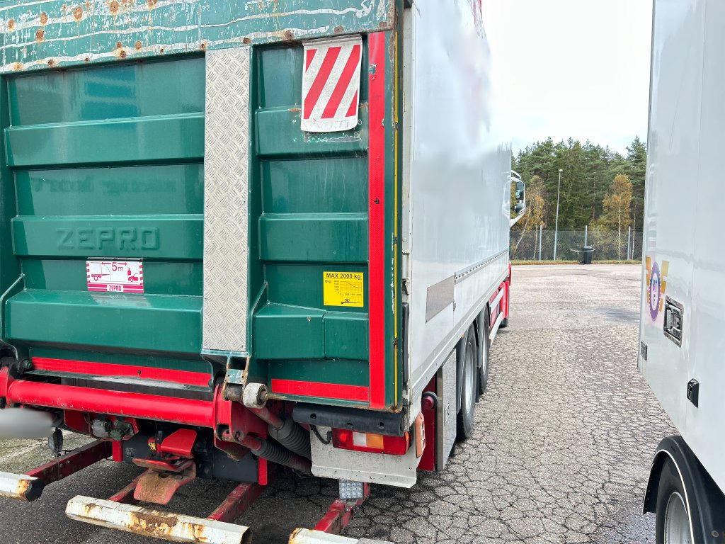 Skåpbil Volvo FH bussbyggskåp med kylaggregat - Hűtős teherautó: 4 kép. Skåpbil Volvo FH bussbyggskåp med kylaggregat - Hűtős teherautó: 4 kép.