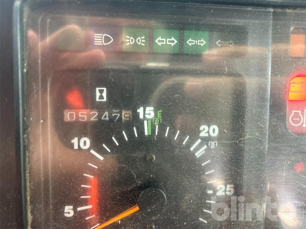 Steyr 9086 (1996) - Traktor: 5 kép. Steyr 9086 (1996) - Traktor: 5 kép.