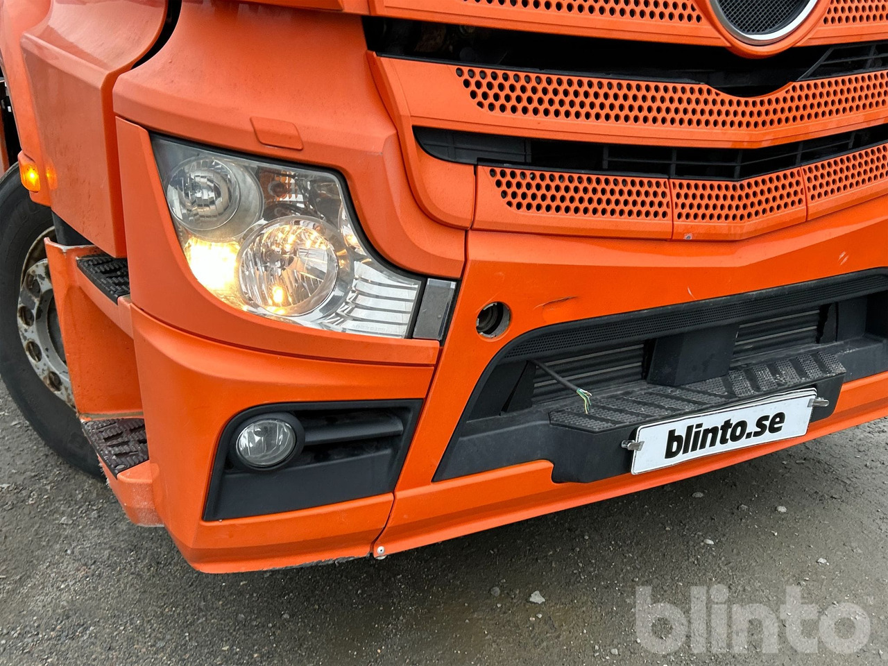 Teherautó MERCEDES-BENZ 963-4-A: 15 kép.