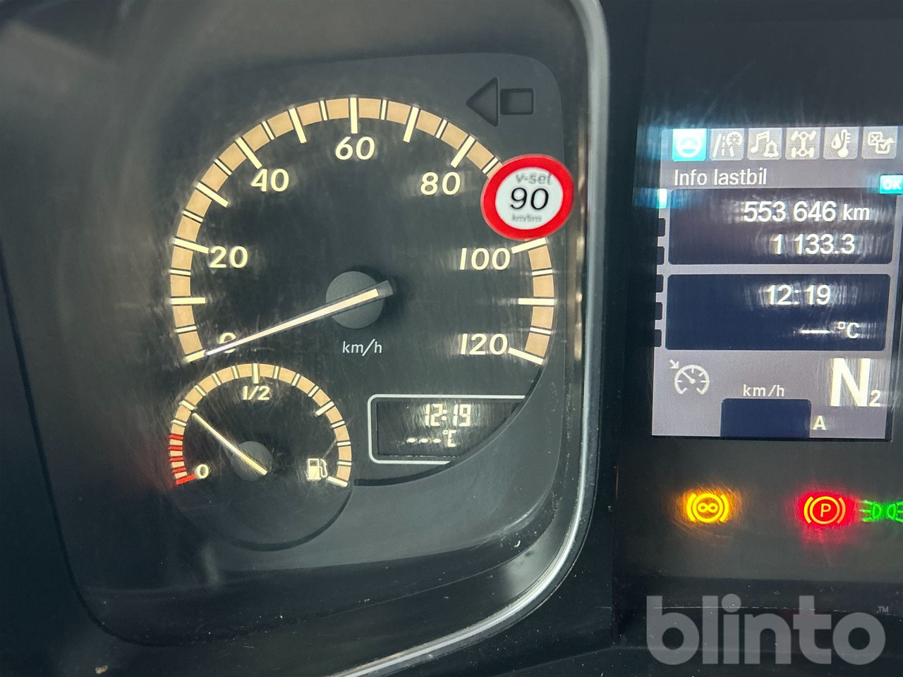 Teherautó MERCEDES-BENZ 963-4-A: 49 kép.