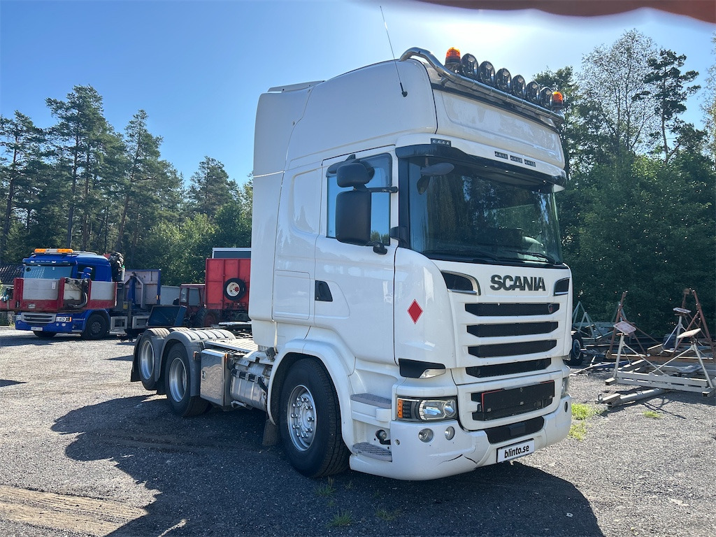 SCANIA R520 / V8 - Teherautó: 3 kép. SCANIA R520 / V8 - Teherautó: 3 kép.