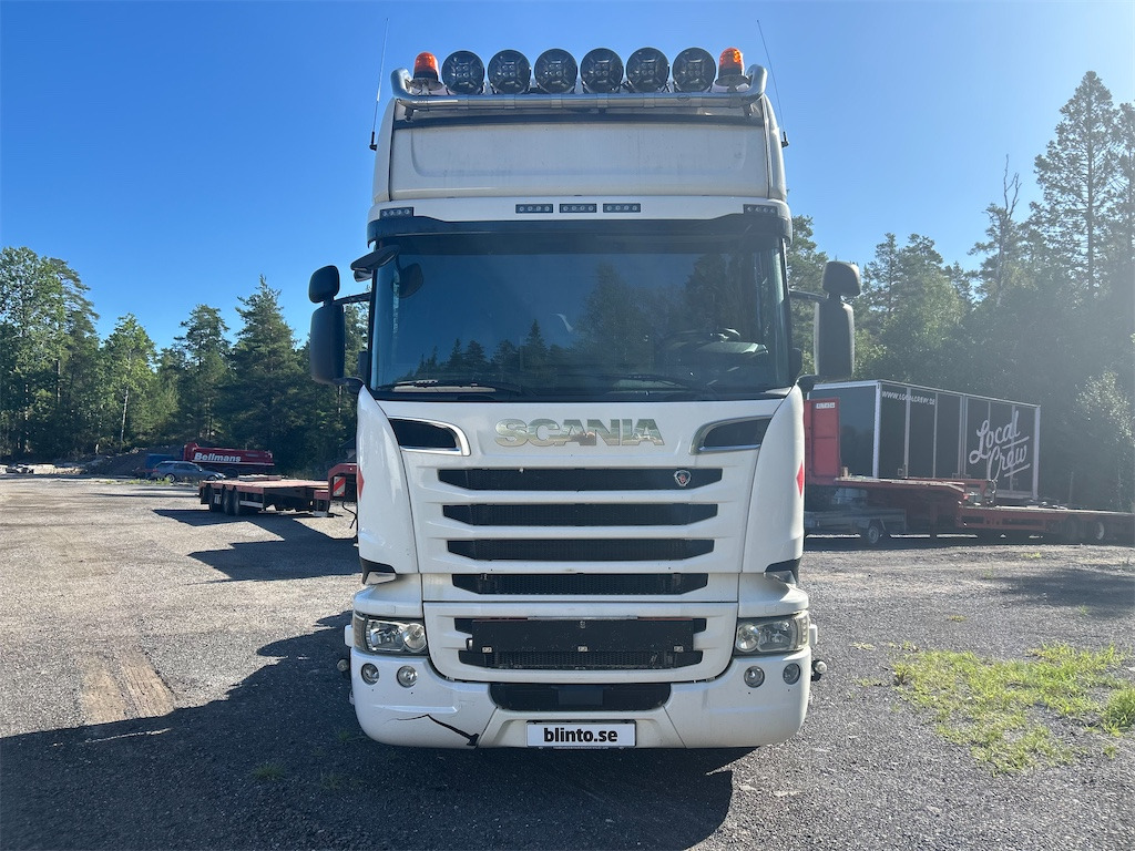 SCANIA R520 / V8 - Teherautó: 2 kép. SCANIA R520 / V8 - Teherautó: 2 kép.
