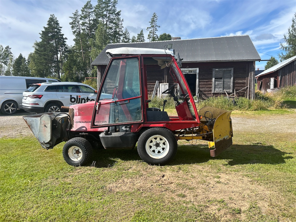Toro groundmaster 3000D - Többcélú/ Speciális jármű: 4 kép. Toro groundmaster 3000D - Többcélú/ Speciális jármű: 4 kép.