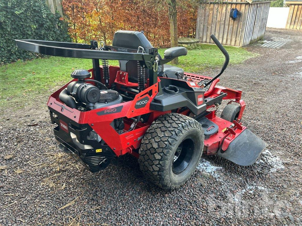 Toro PRO 4000 Z-Master - 125 h - Kerti fűkasza: 5 kép. Toro PRO 4000 Z-Master - 125 h - Kerti fűkasza: 5 kép.