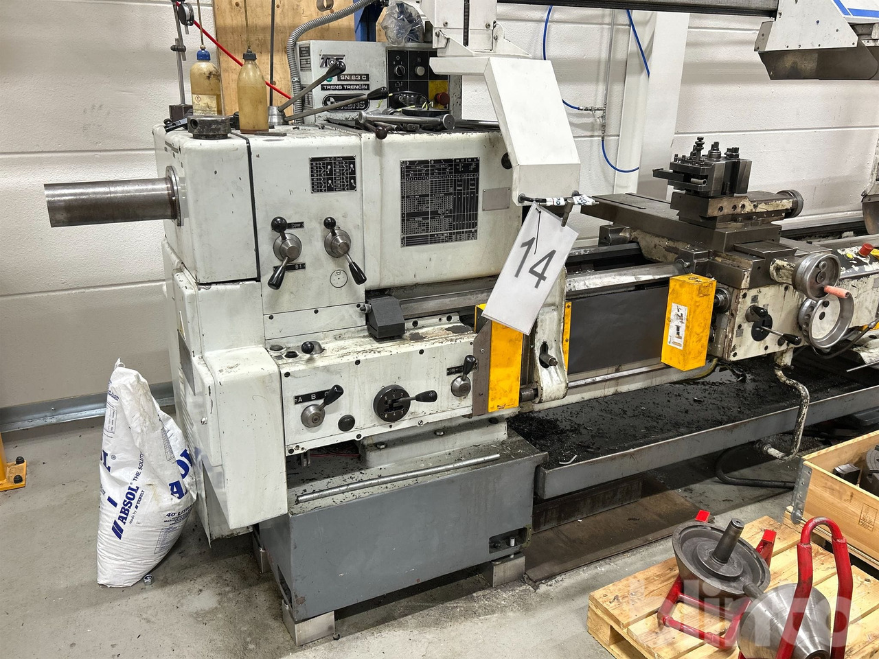 Trens 63 C - Fémeszterga: 2 kép. Trens 63 C - Fémeszterga: 2 kép.