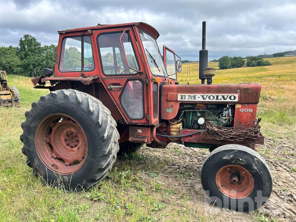 VOLVO-BM T 650 - Traktor: 5 kép. VOLVO-BM T 650 - Traktor: 5 kép.