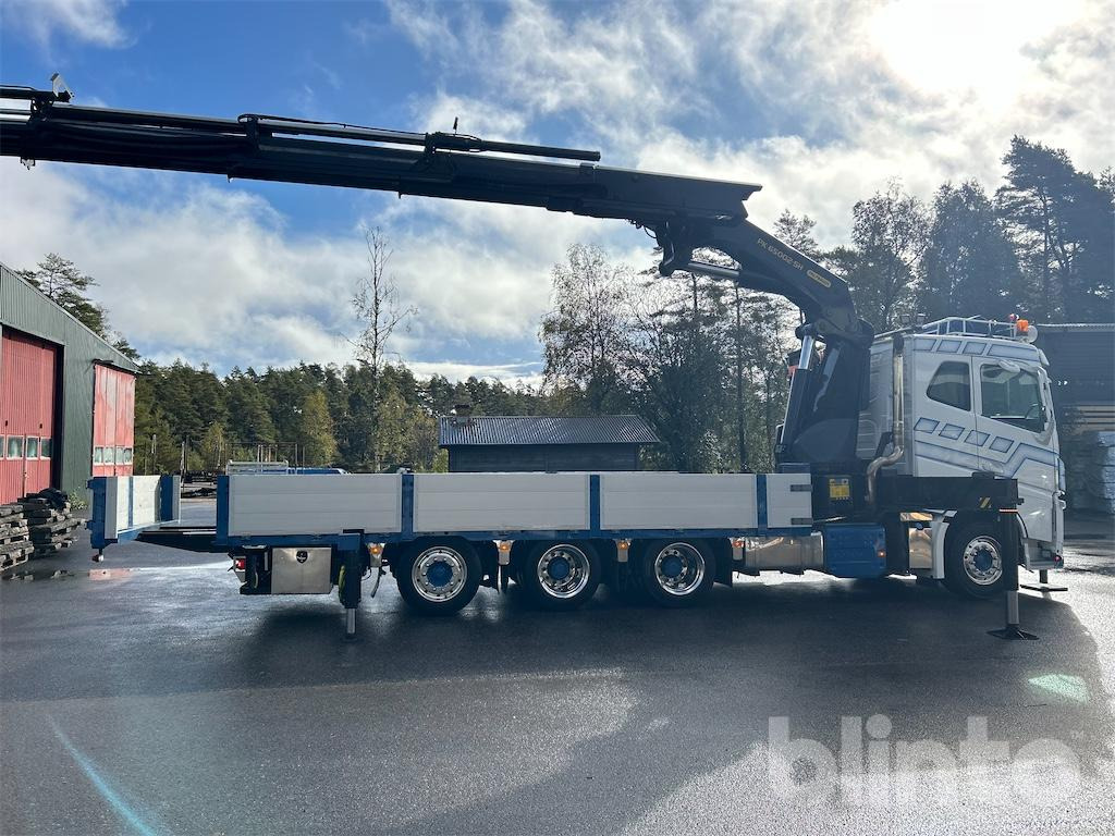 VOLVO FH 8*4 Palfinger PK - Platós teherautó, Darus autó: 3 kép. VOLVO FH 8*4 Palfinger PK - Platós teherautó, Darus autó: 3 kép.