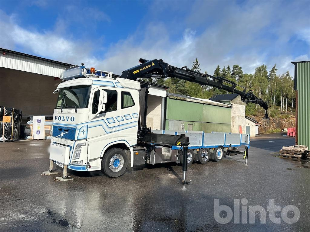 VOLVO FH 8*4 Palfinger PK - Platós teherautó, Darus autó: 1 kép. VOLVO FH 8*4 Palfinger PK - Platós teherautó, Darus autó: 1 kép.