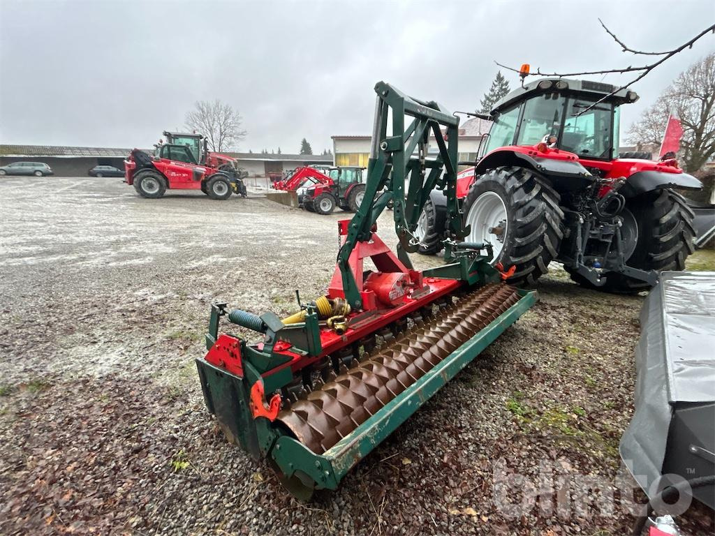 Vogel & Noot - Talajmaró: 5 kép. Vogel & Noot - Talajmaró: 5 kép.