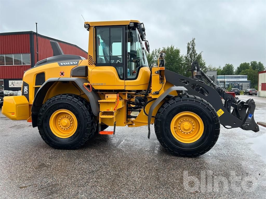 Volvo L70H Ny! - Gumikerekes homlokrakodó: 4 kép. Volvo L70H Ny! - Gumikerekes homlokrakodó: 4 kép.