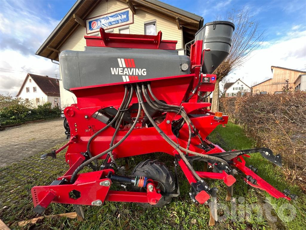 Weaving Sabre 300M - Kombinált vetőgép: 4 kép. Weaving Sabre 300M - Kombinált vetőgép: 4 kép.