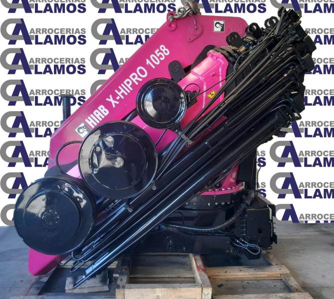 Hiab GRUA HIAB 1058 E8 + JIB 150X6 - Rakodódaru: 5 kép. Hiab GRUA HIAB 1058 E8 + JIB 150X6 - Rakodódaru: 5 kép.