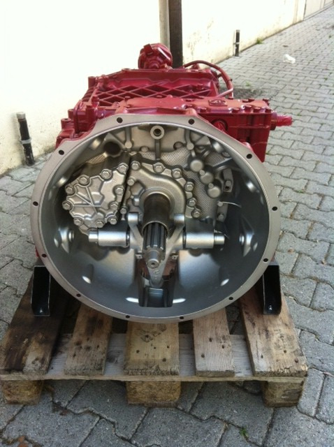 CAMBIO ZF 16S2220TO - Sebességváltó: 1 kép. CAMBIO ZF 16S2220TO - Sebességváltó: 1 kép.