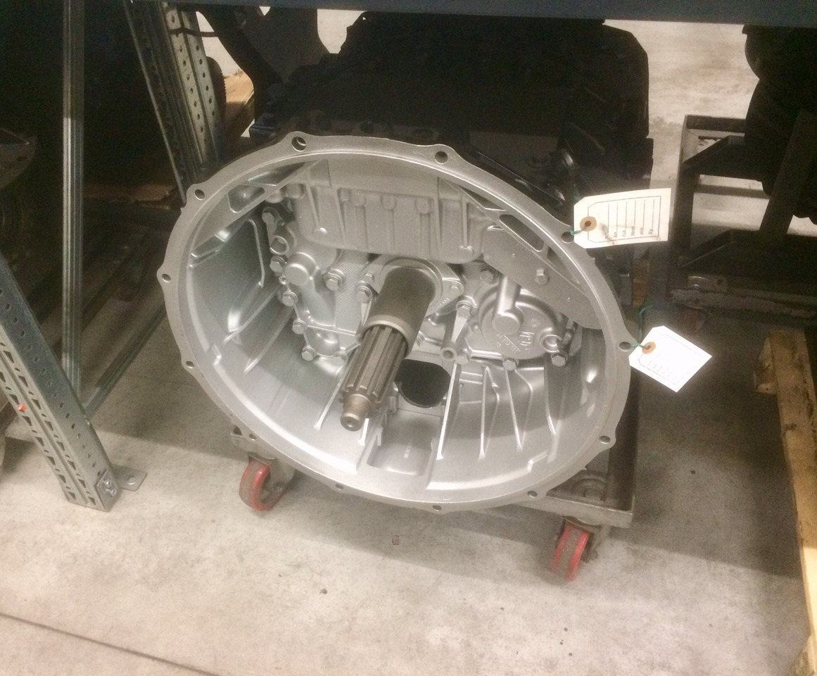 CAMBIO ZF ASTRONIC 12AS2301TO - Sebességváltó: 1 kép. CAMBIO ZF ASTRONIC 12AS2301TO - Sebességváltó: 1 kép.