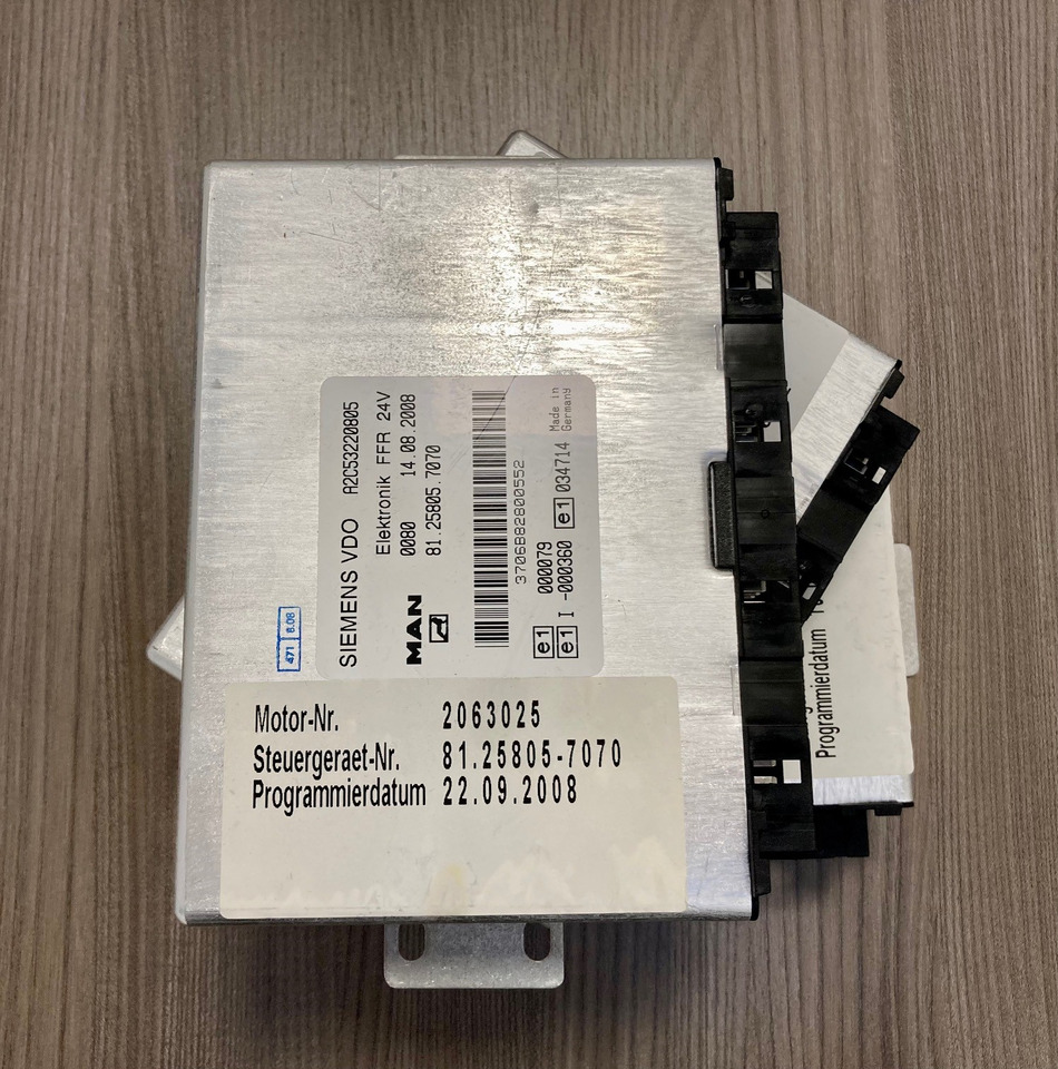 CENTRALINA FFR - MAN 81258057070 - SIEMENS VDO A2C53220805 - ECU: 5 kép. CENTRALINA FFR - MAN 81258057070 - SIEMENS VDO A2C53220805 - ECU: 5 kép.