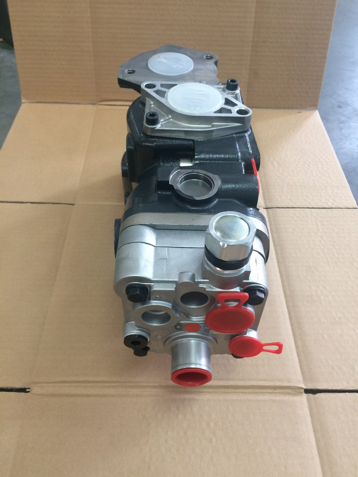 COMPRESSORE ARIA RIF. MAN 51541007117 - 51541007205 - 51541007232 - 51541007247 - Légkompresszor: 4 kép. COMPRESSORE ARIA RIF. MAN 51541007117 - 51541007205 - 51541007232 - 51541007247 - Légkompresszor: 4 kép.