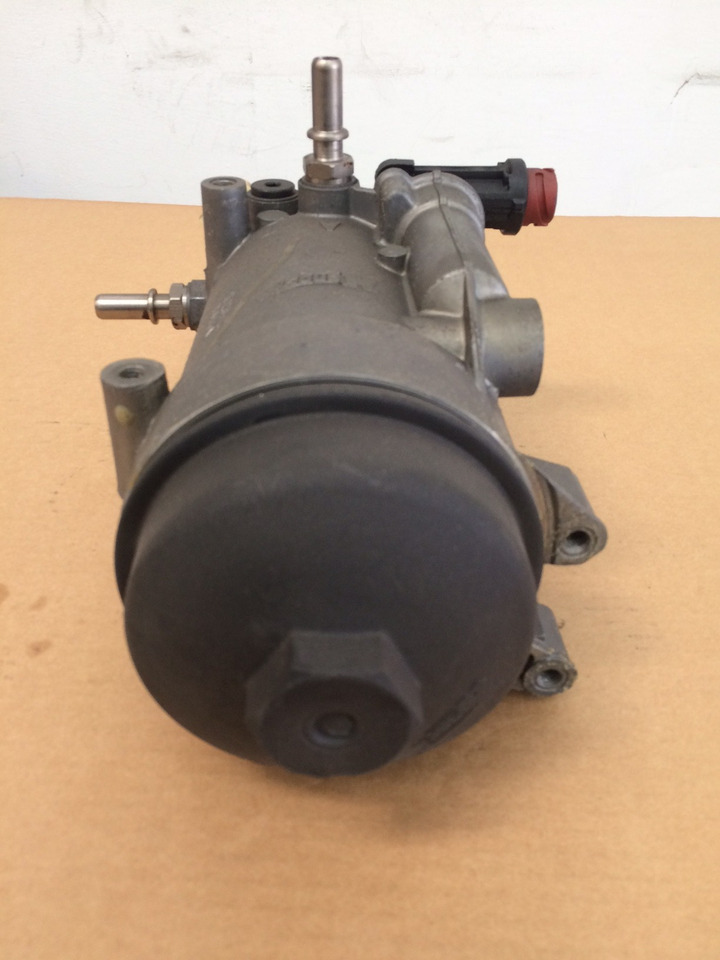 GRUPPO FILTRO CARBURANTE CON RISCALDAMENTO MAN - Üzemanyagszűrő - Teherautó: 5 kép. GRUPPO FILTRO CARBURANTE CON RISCALDAMENTO MAN - Üzemanyagszűrő - Teherautó: 5 kép.