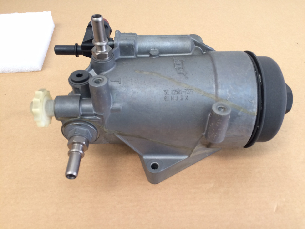 GRUPPO FILTRO CARBURANTE CON RISCALDAMENTO MAN - Üzemanyagszűrő - Teherautó: 4 kép. GRUPPO FILTRO CARBURANTE CON RISCALDAMENTO MAN - Üzemanyagszűrő - Teherautó: 4 kép.