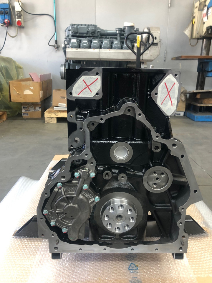KIT BASAMENTO + ALBERO MOTORE - MAN D2676 EURO6C - Forgattyúsház - Teherautó: 1 kép. KIT BASAMENTO + ALBERO MOTORE - MAN D2676 EURO6C - Forgattyúsház - Teherautó: 1 kép.