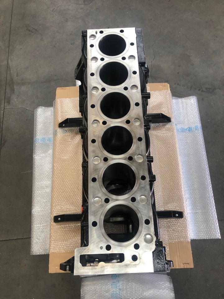 KIT BASAMENTO + ALBERO MOTORE - MAN D2676 EURO6C - Forgattyúsház - Teherautó: 2 kép. KIT BASAMENTO + ALBERO MOTORE - MAN D2676 EURO6C - Forgattyúsház - Teherautó: 2 kép.