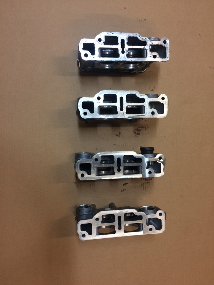 SCATOLA TERMOSTATO MAN 51064040102 - Termosztát - Teherautó: 5 kép. SCATOLA TERMOSTATO MAN 51064040102 - Termosztát - Teherautó: 5 kép.