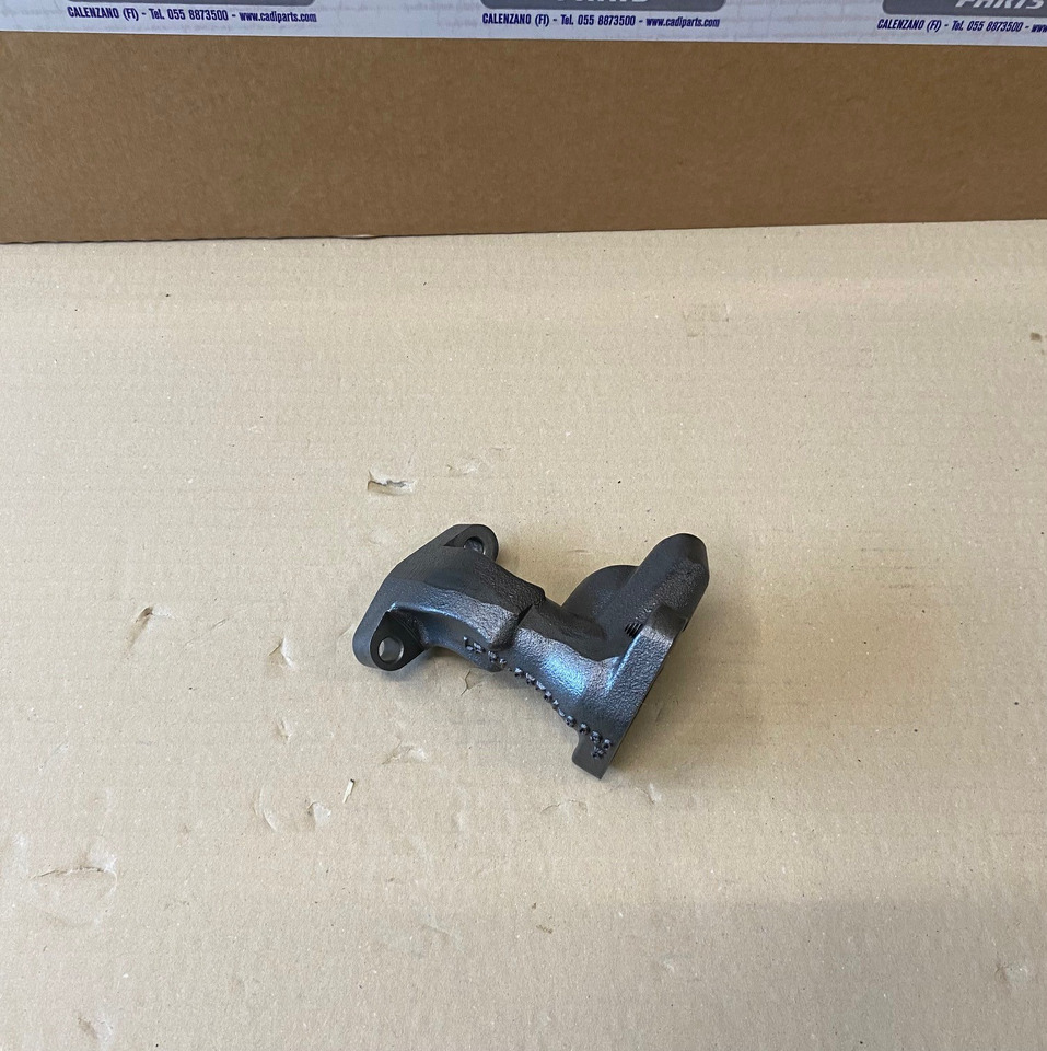 TUBO OLIO RITORNO OLIO MAN 51057010404 - Motor és alkatrészek - Teherautó: 1 kép. TUBO OLIO RITORNO OLIO MAN 51057010404 - Motor és alkatrészek - Teherautó: 1 kép.