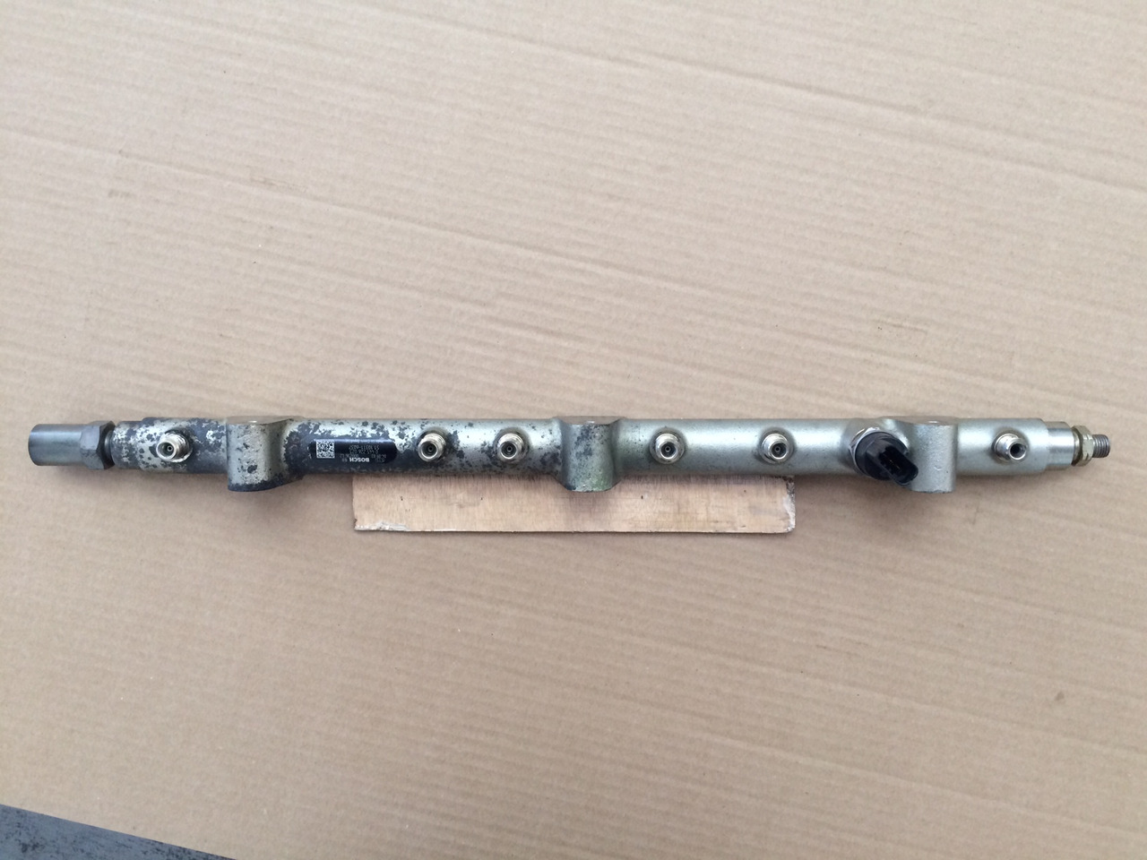 TUBO PRESSIONE COMMON RAIL MAN 51103116037 - Üzemanyagrendszer: 3 kép. TUBO PRESSIONE COMMON RAIL MAN 51103116037 - Üzemanyagrendszer: 3 kép.