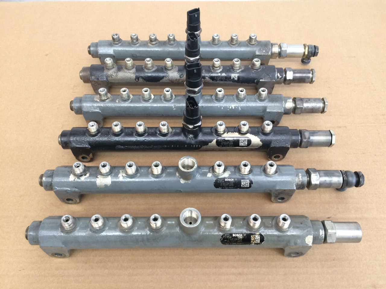 TUBO PRESSIONE COMMON RAIL MAN 51103116039 - Üzemanyagrendszer: 1 kép. TUBO PRESSIONE COMMON RAIL MAN 51103116039 - Üzemanyagrendszer: 1 kép.