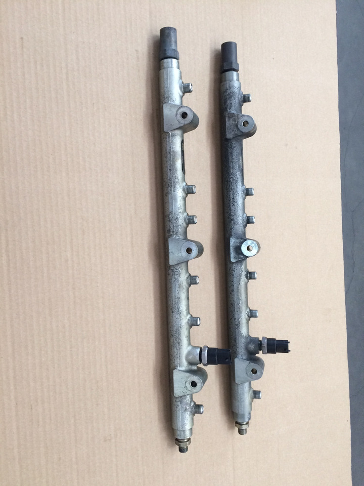 TUBO PRESSIONE COMMON RAIL MAN 51103116058 - Üzemanyagrendszer: 2 kép. TUBO PRESSIONE COMMON RAIL MAN 51103116058 - Üzemanyagrendszer: 2 kép.