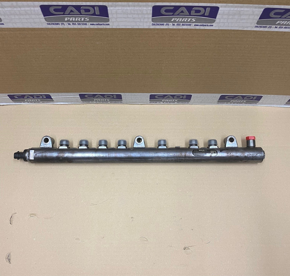 TUBO PRESSIONE COMMON-RAIL - RIF. BOSCH 0445226078 - RIF. MAN 51103116077 - Üzemanyagrendszer - Teherautó: 1 kép. TUBO PRESSIONE COMMON-RAIL - RIF. BOSCH 0445226078 - RIF. MAN 51103116077 - Üzemanyagrendszer - Teherautó: 1 kép.