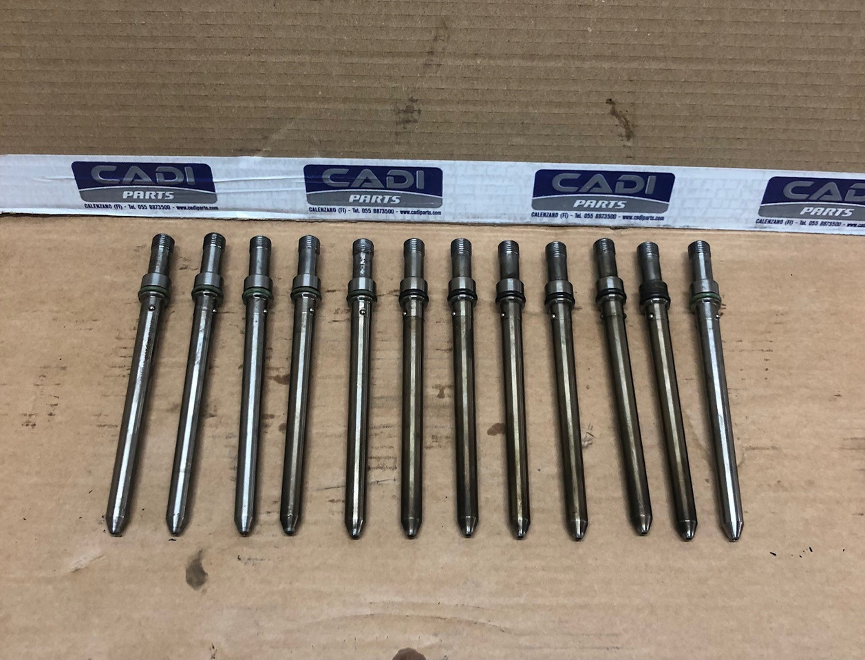 TUBO RACCORDO PRESSIONE INIETTORE BOSCH F 00R J02 047 - Befecskendező szelep - Teherautó: 1 kép. TUBO RACCORDO PRESSIONE INIETTORE BOSCH F 00R J02 047 - Befecskendező szelep - Teherautó: 1 kép.