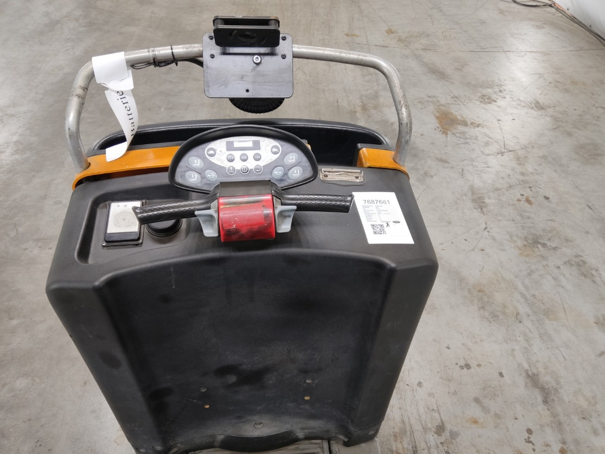 Still CX-T - Egyéb gépek: 3 kép. Still CX-T - Egyéb gépek: 3 kép.