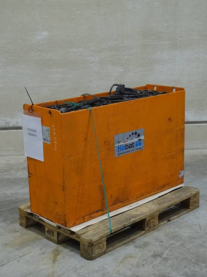 Habat 48V775AH - Építőipari gépek: 2 kép. Habat 48V775AH - Építőipari gépek: 2 kép.