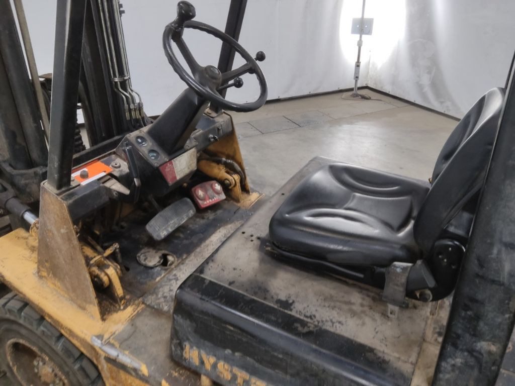 Hyster H3.00XL - Dízel targonca: 3 kép. Hyster H3.00XL - Dízel targonca: 3 kép.