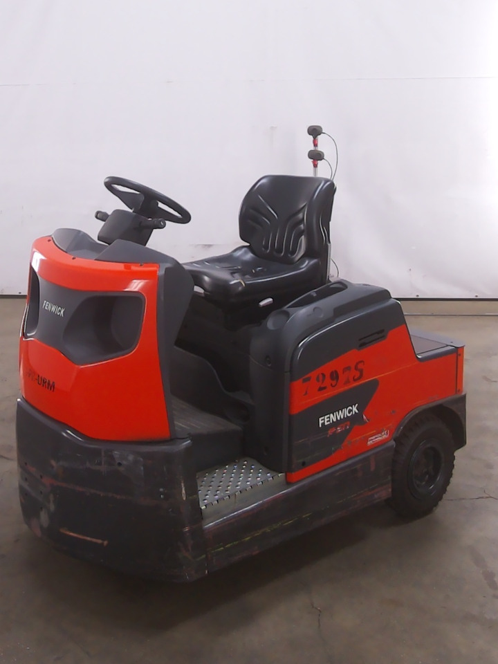 Linde P60 - Elektromos vontató: 1 kép. Linde P60 - Elektromos vontató: 1 kép.