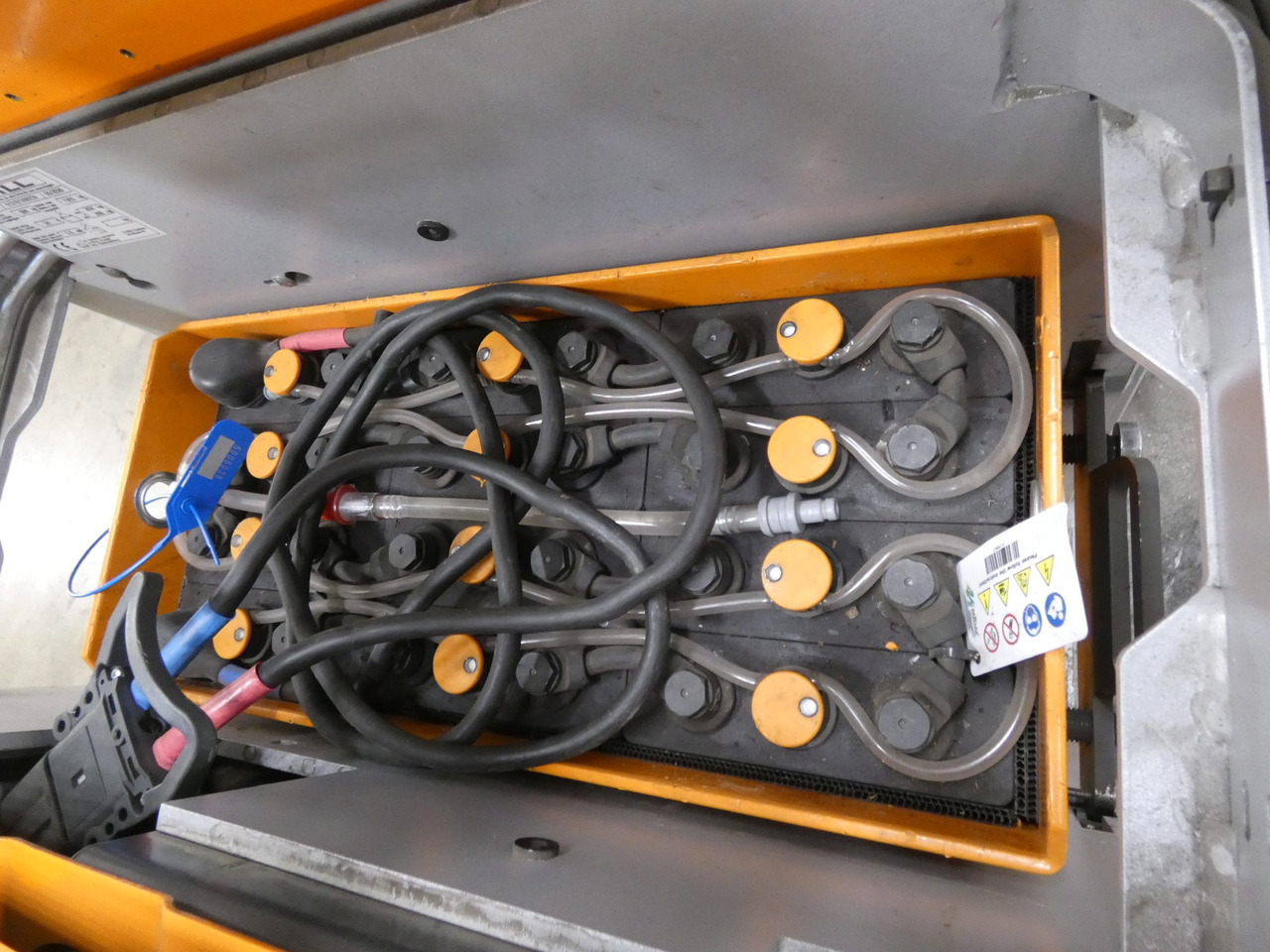 Still EK-X - Komissiózó targoncá: 4 kép. Still EK-X - Komissiózó targoncá: 4 kép.