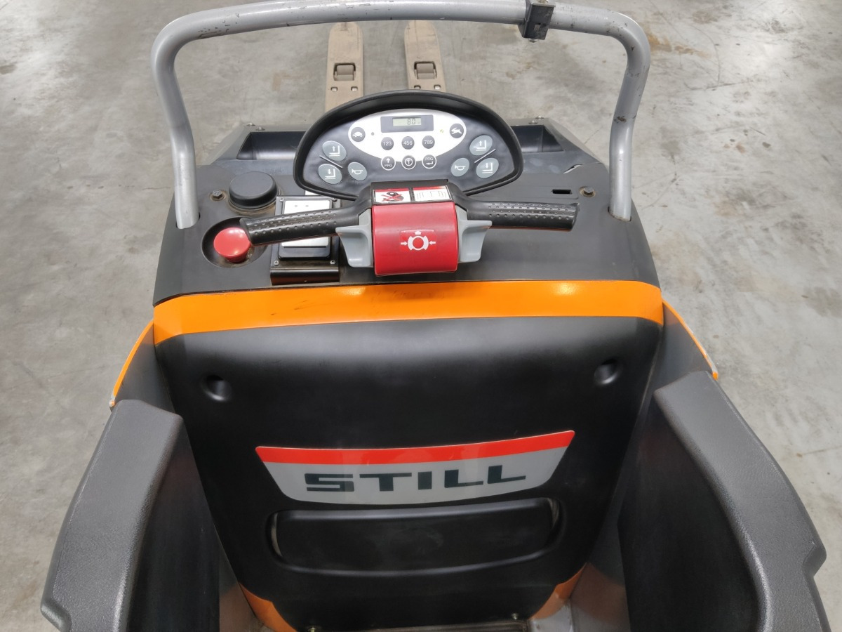 Still EXU-S24/2400MM/LIION - Kézi raklapemelő: 3 kép. Still EXU-S24/2400MM/LIION - Kézi raklapemelő: 3 kép.