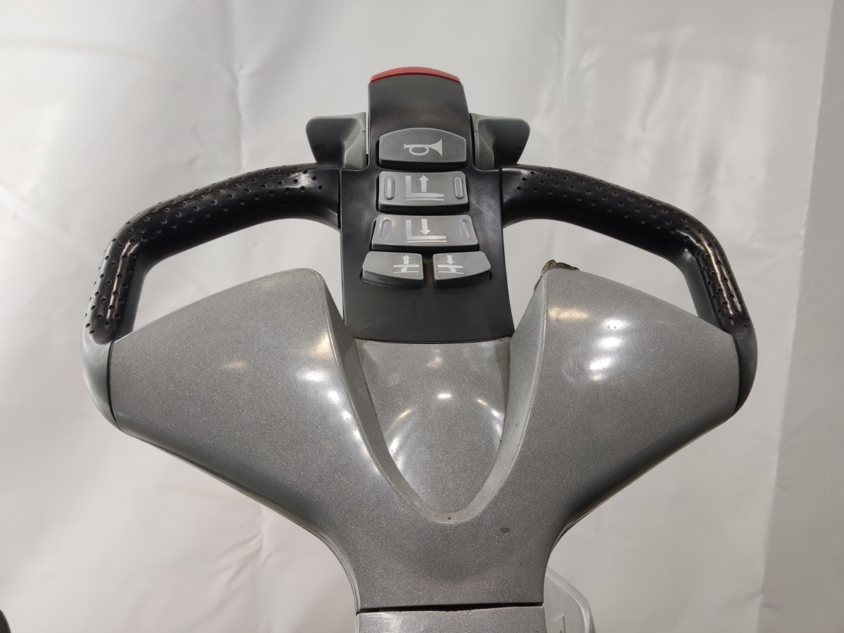 Still EXV-SF16I - Emelőtargoncá: 3 kép. Still EXV-SF16I - Emelőtargoncá: 3 kép.