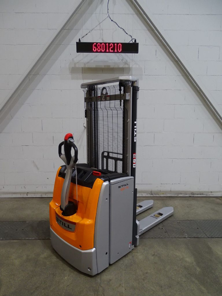 Still EXV14/BATT.NEU - Emelőtargoncá: 2 kép. Still EXV14/BATT.NEU - Emelőtargoncá: 2 kép.