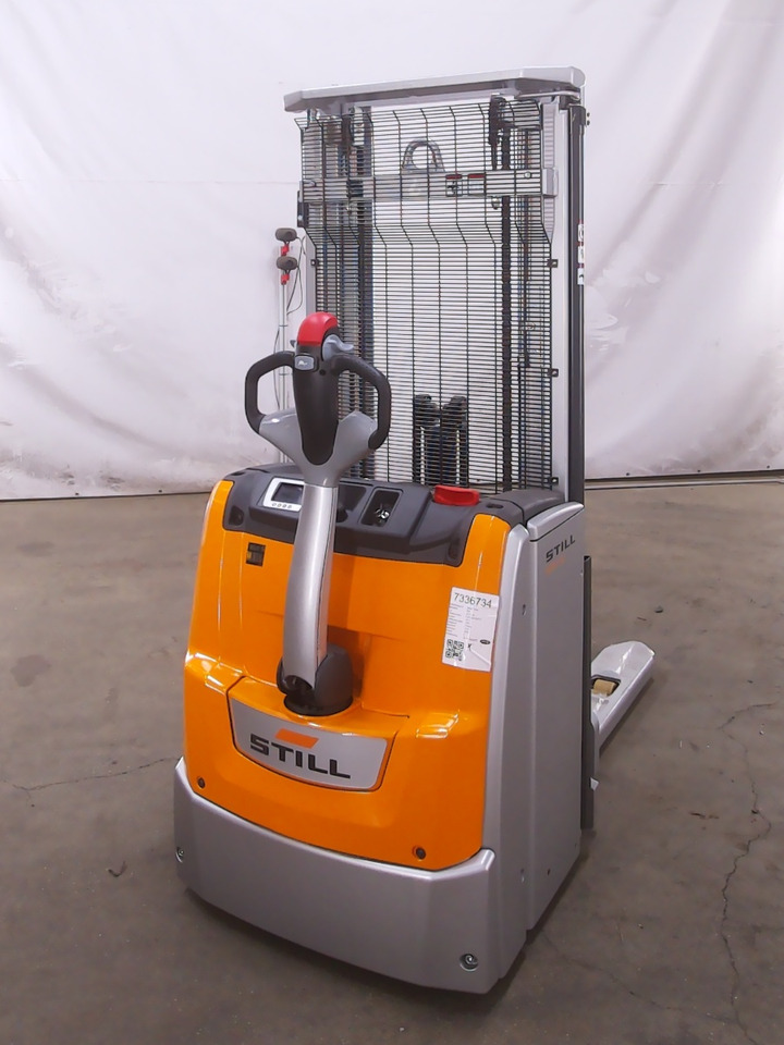 Still EXV16I/BATT.NEU - Emelőtargoncá: 2 kép. Still EXV16I/BATT.NEU - Emelőtargoncá: 2 kép.